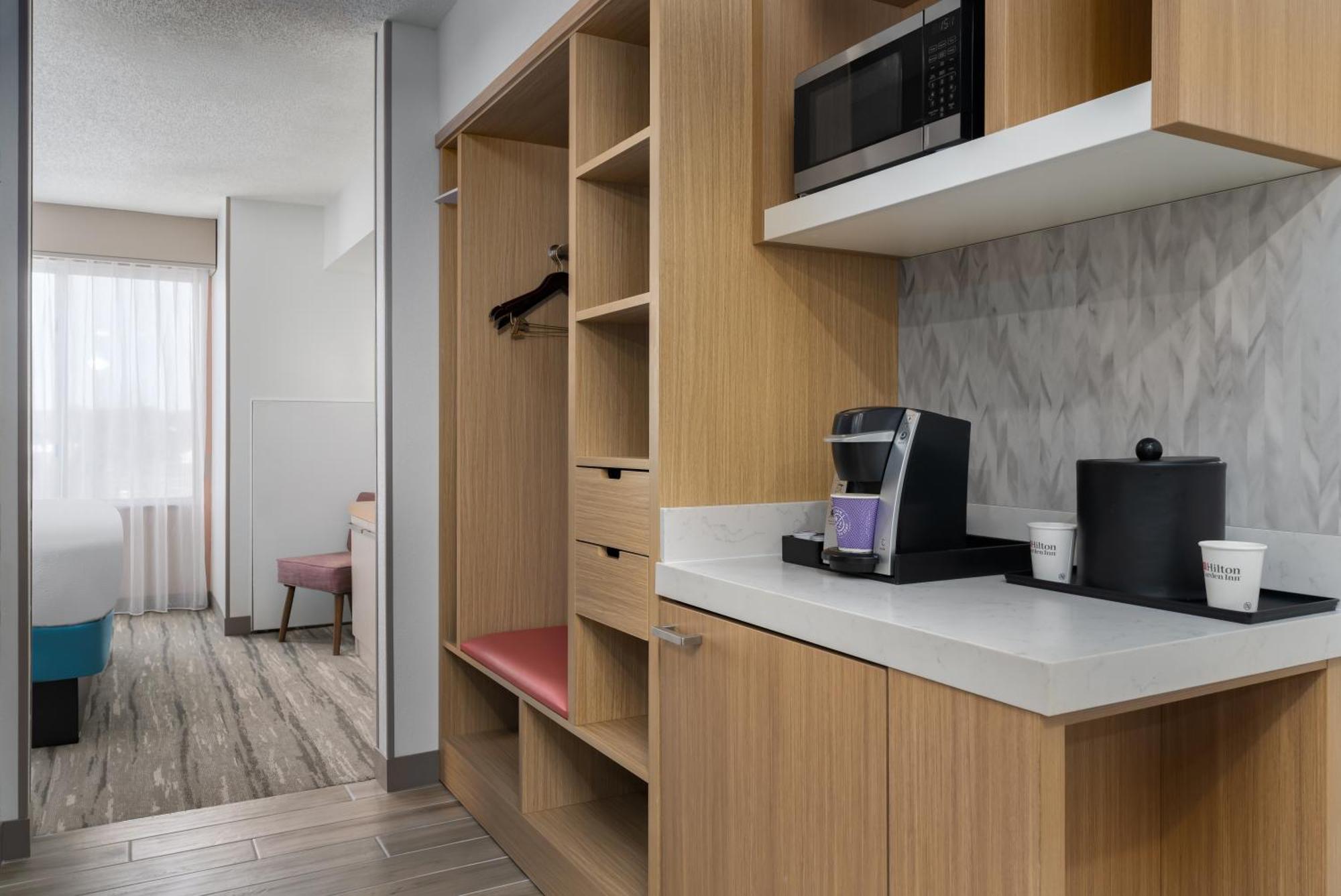 Hilton Garden Inn Довер Экстерьер фото