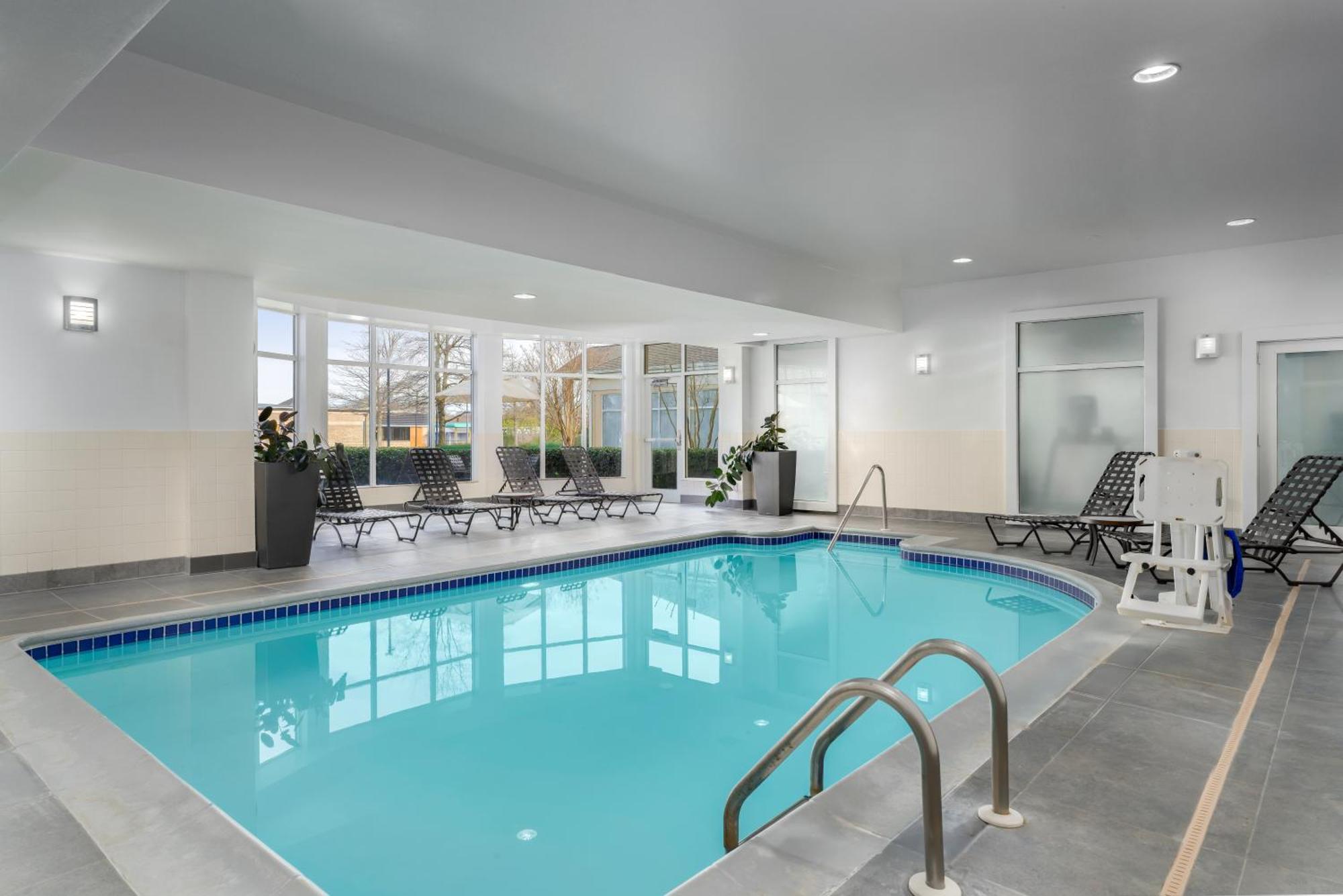 Hilton Garden Inn Довер Экстерьер фото