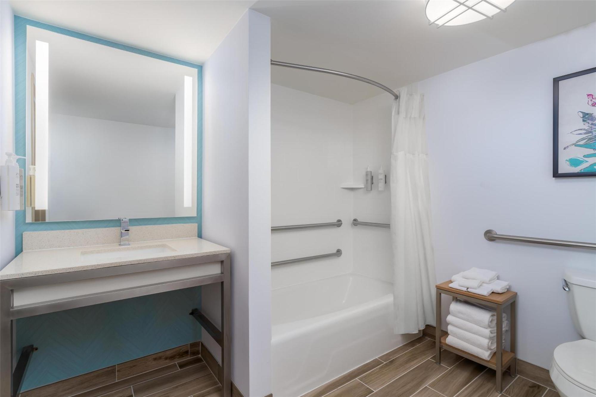 Hilton Garden Inn Довер Экстерьер фото
